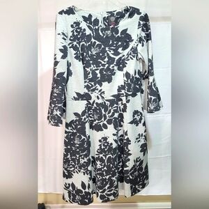 Vince Camuto Midi Gray & Black Dress